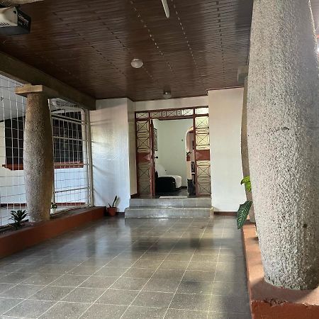 El Mochilero Apartment Cartago Luaran gambar