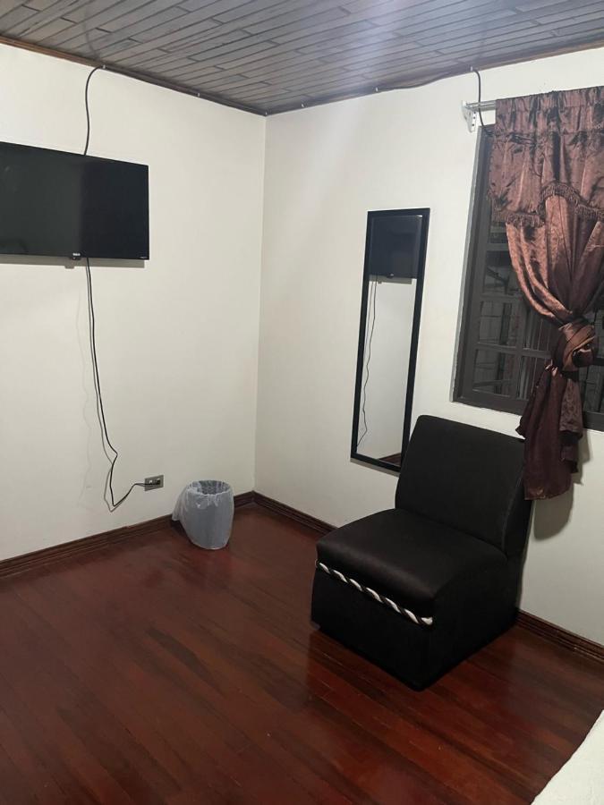 El Mochilero Apartment Cartago Luaran gambar